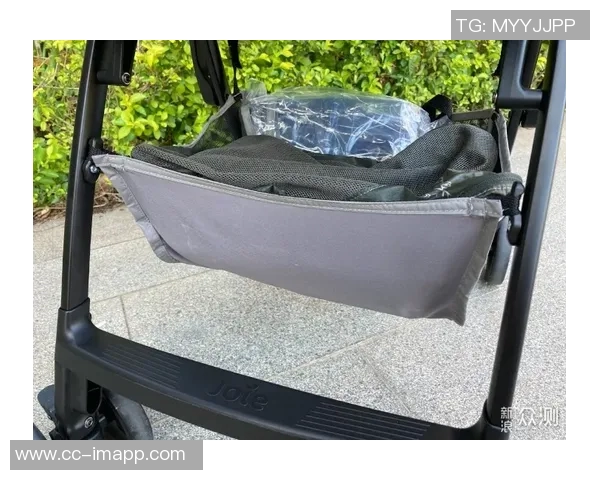 斯潘塞琼斯分享生活便利球馆附近公寓无车出行借队友车辆解决问题 斯潘塞琼斯分享生活便利球馆附近公寓无车出行借队友车辆解决问题