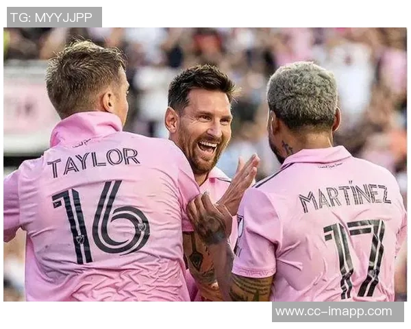 苏亚雷斯与迈阿密续约一年将与梅西携手再战新赛季